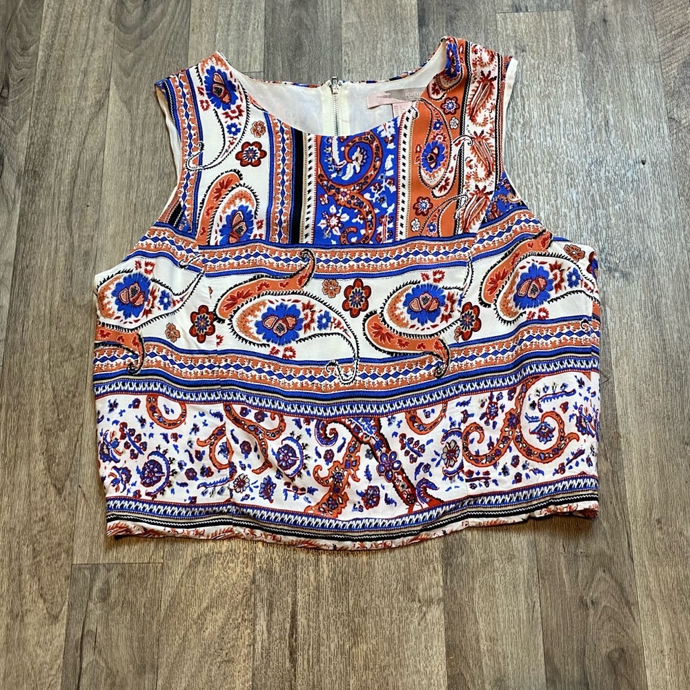 Forever 21 Contemporary Paisley Zip Back Crop Top Size Large
